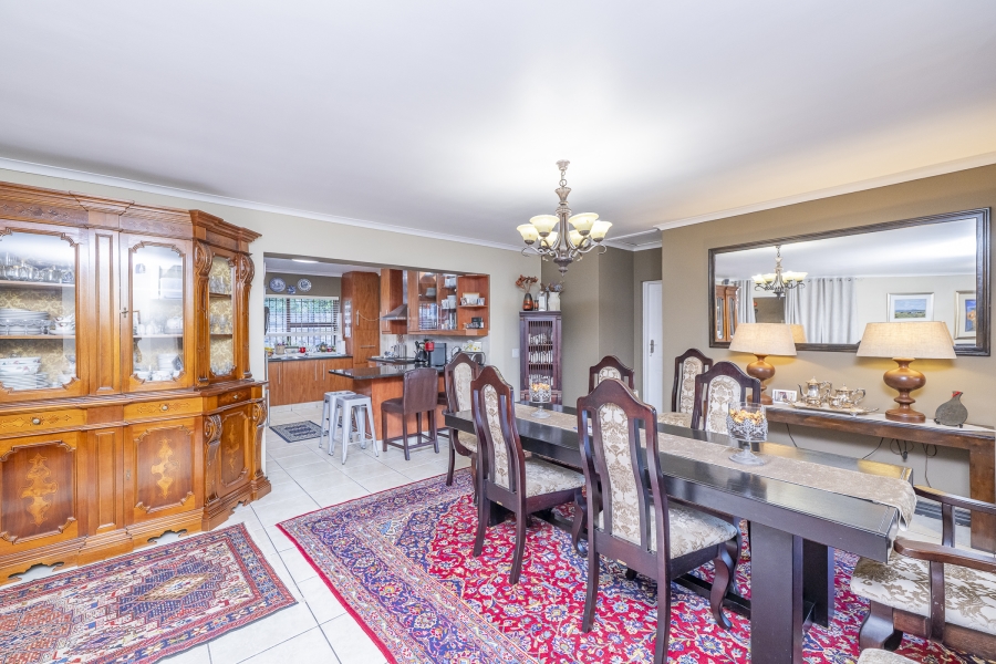 7 Bedroom Property for Sale in Eversdal Western Cape